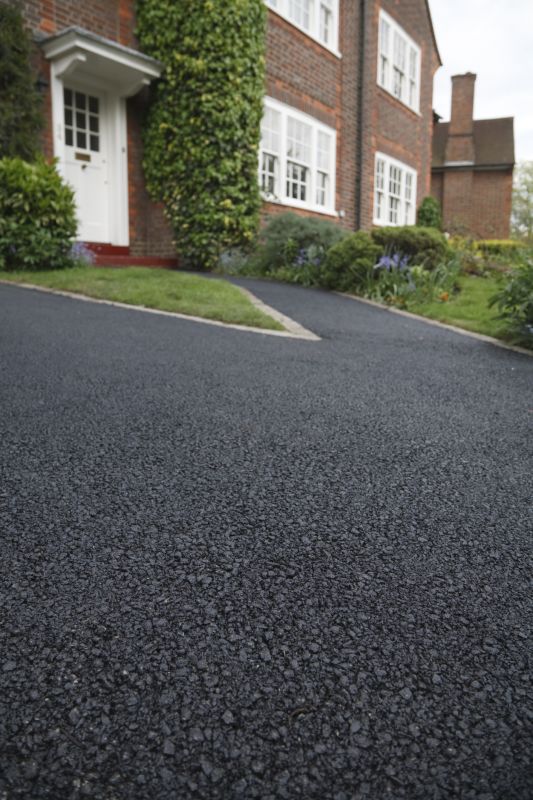 Commercial Asphalt Resurfacing