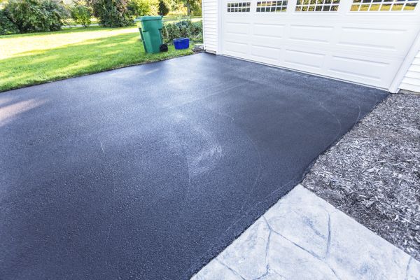 Blacktop Driveway Service in Claremore